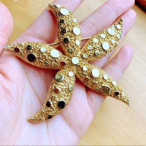 Vintage Coro large signed starfish gold brooch